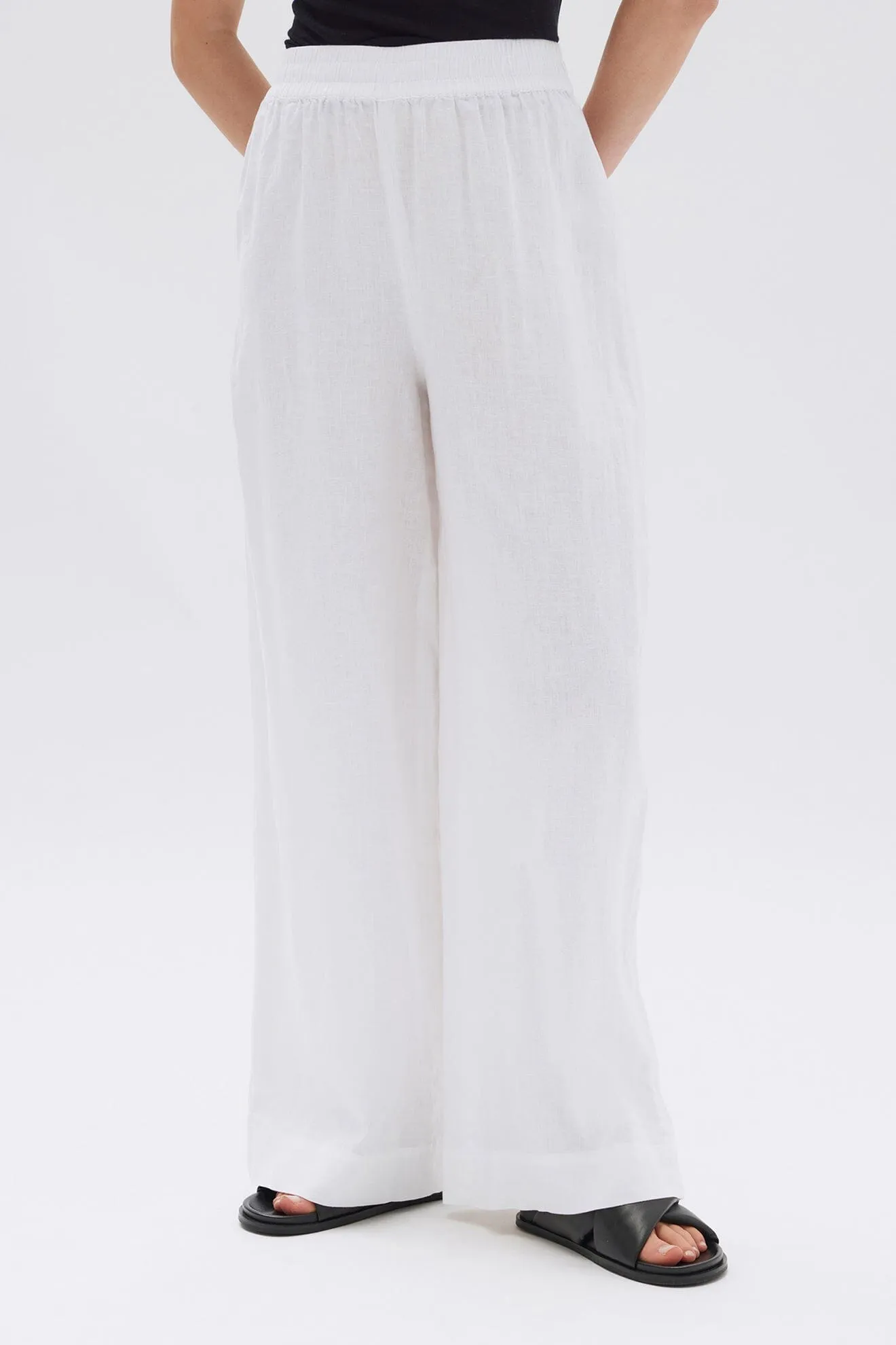 Assembly Label Nilsa Linen Pant - White