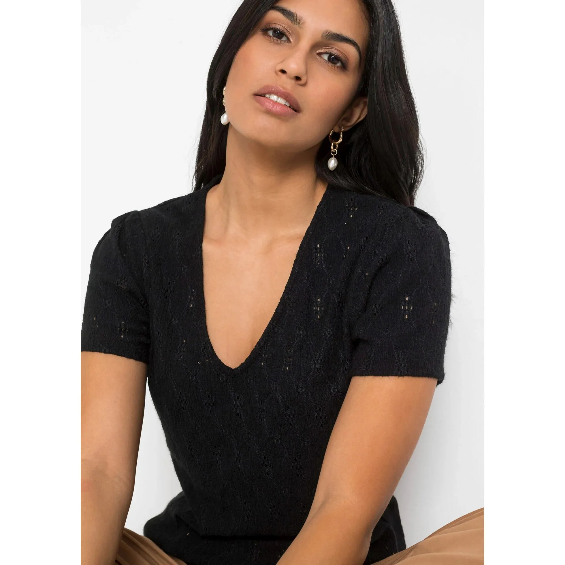 Bodyflirt Black Broderie Top