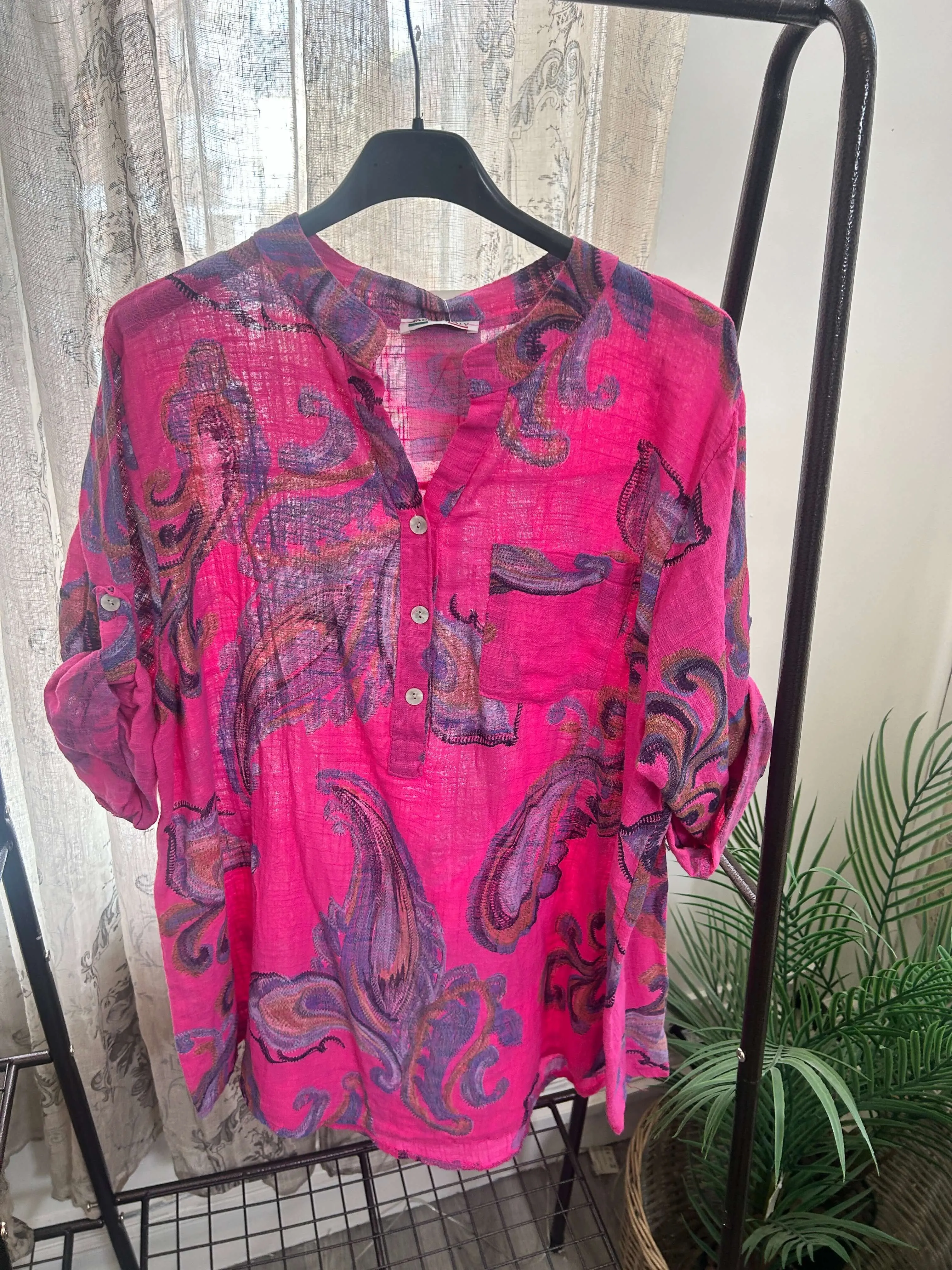 Casual 3 Button Blouse - Paisley Leaf Print