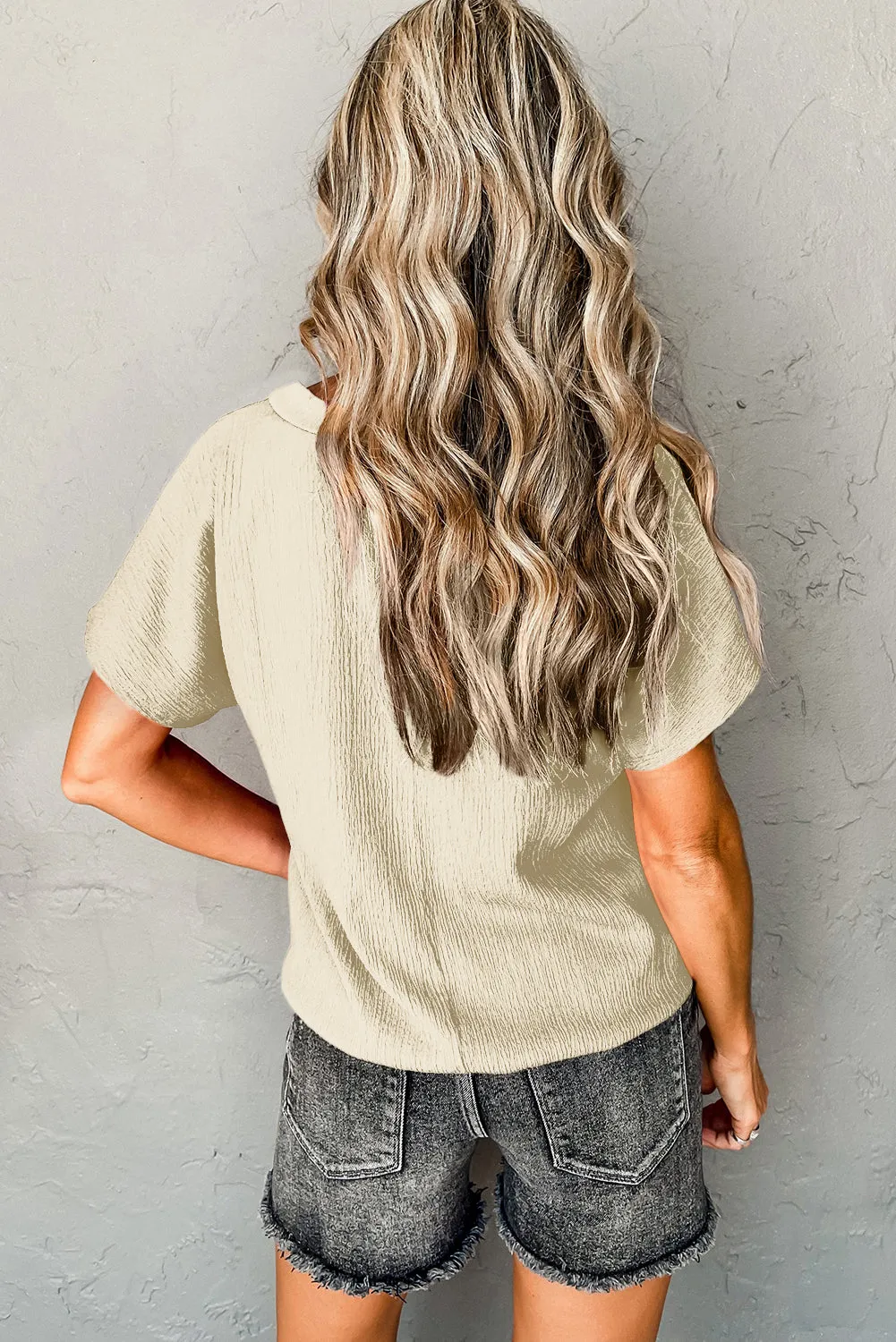 Crinkled V Neck Tee