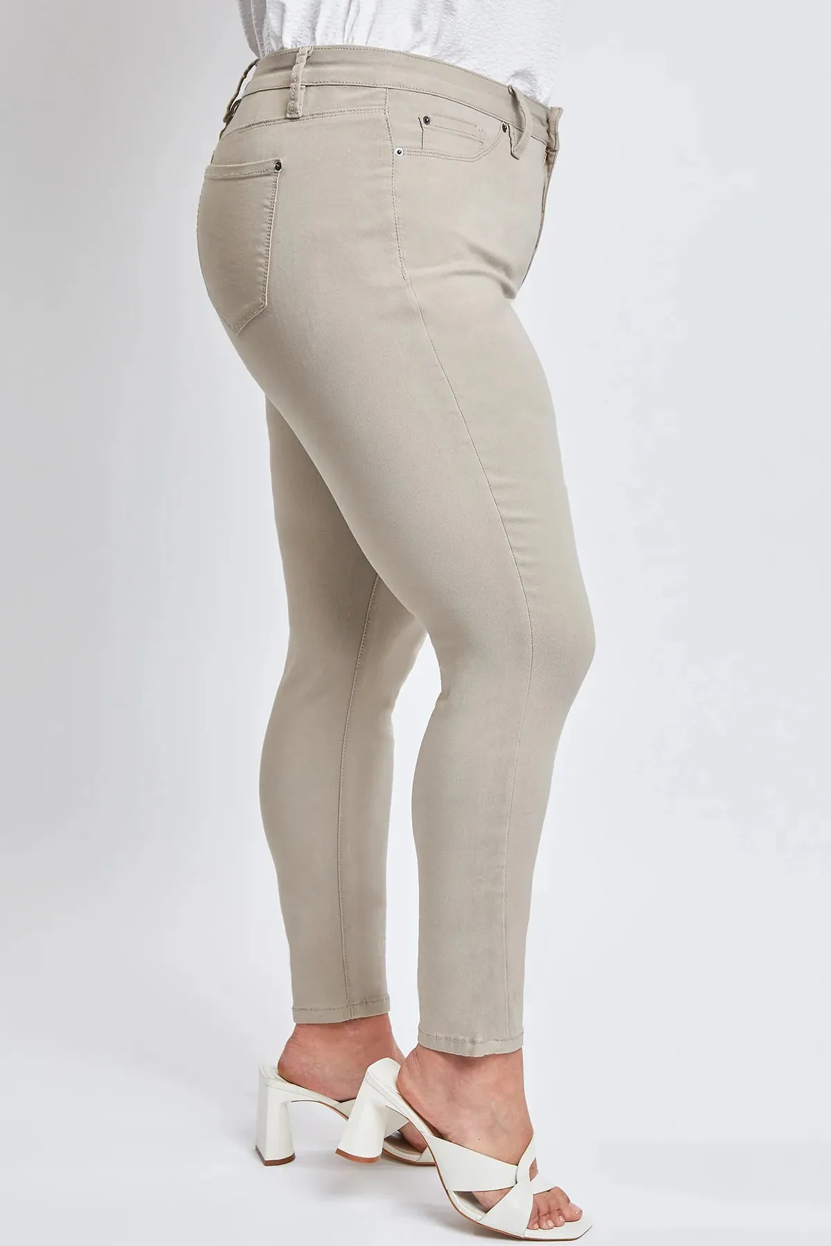 Curvy Gardenia Hyperstretch Skinny Jean Final Sale