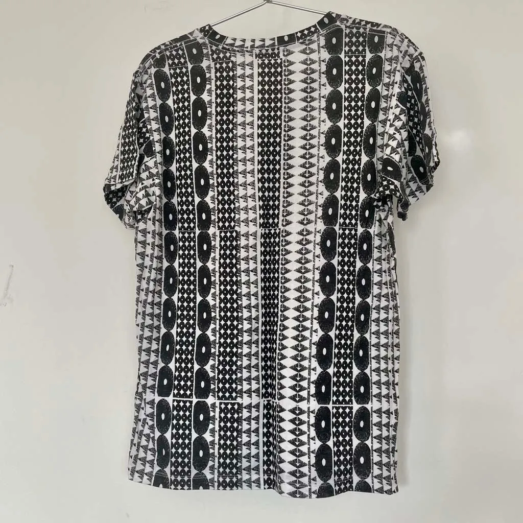 eco village :: tee