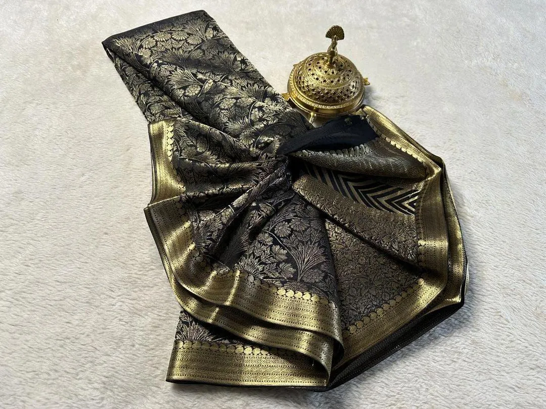 Elegant Drapes for Modern Women: Discover Mysore Silk