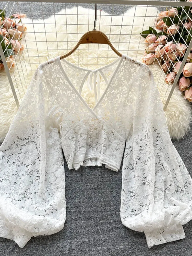 Elegant Lace V-Neck Blouse for Women – Sexy Puff Sleeve, Open Back Short Top, Autumn Party Blusas