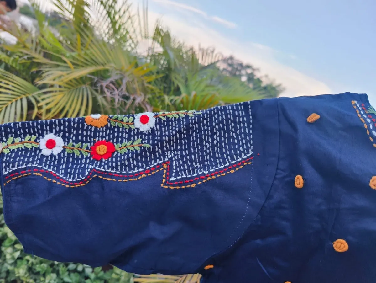 EMBROIDERED BOAT NECK BLOUSE