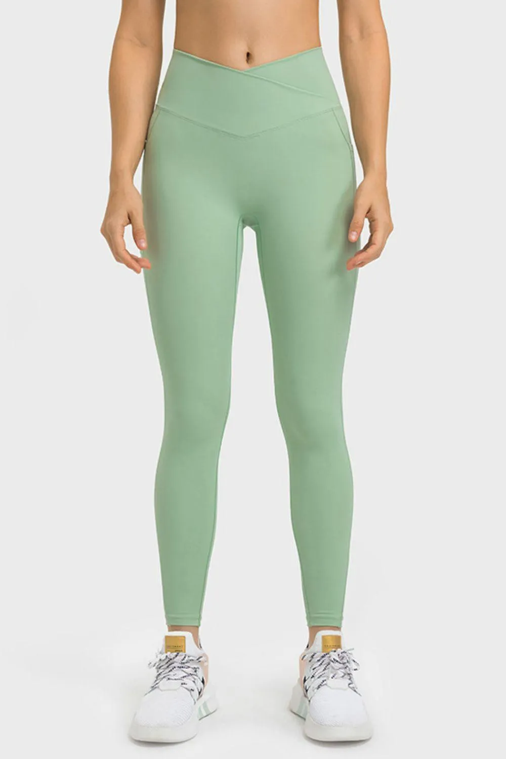 Form-Fitting Comfort V-Waist Yoga Leggings