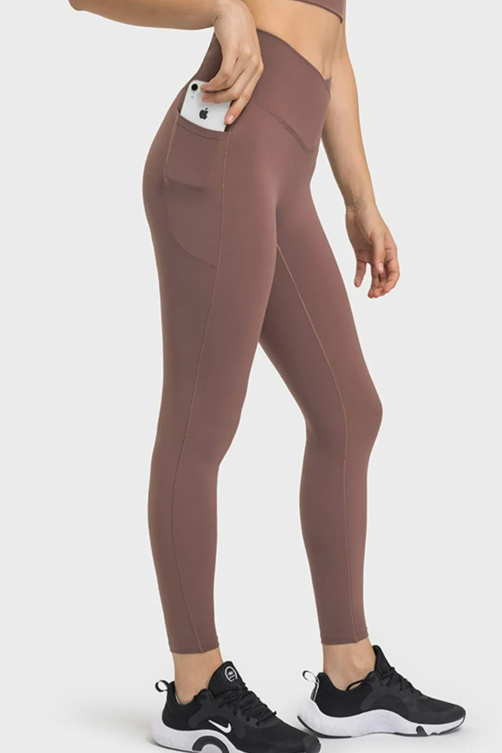 Form-Fitting Comfort V-Waist Yoga Leggings