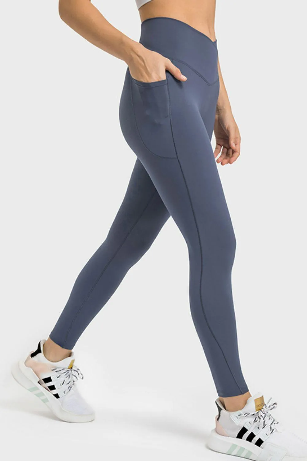 Form-Fitting Comfort V-Waist Yoga Leggings