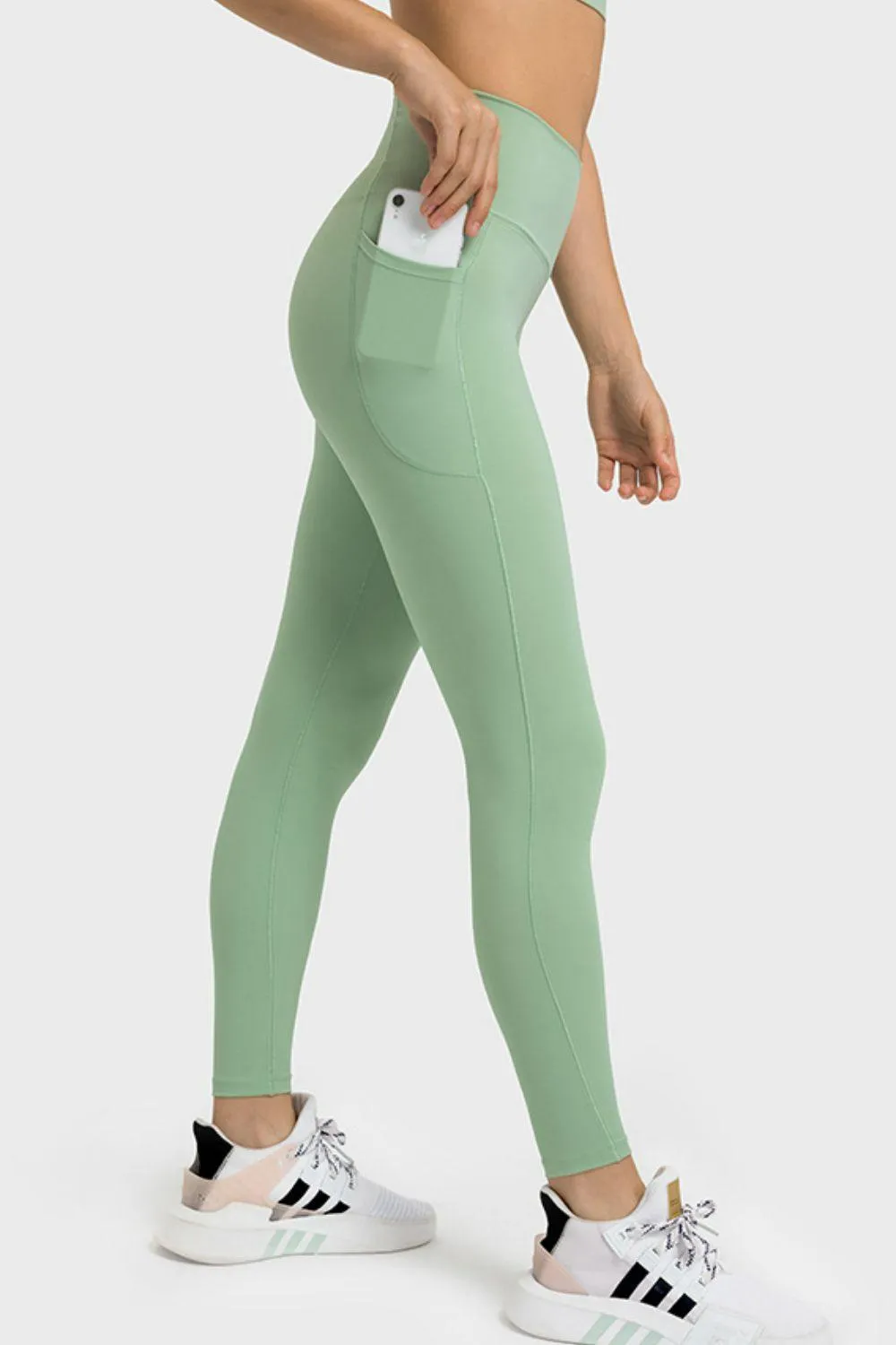 Form-Fitting Comfort V-Waist Yoga Leggings