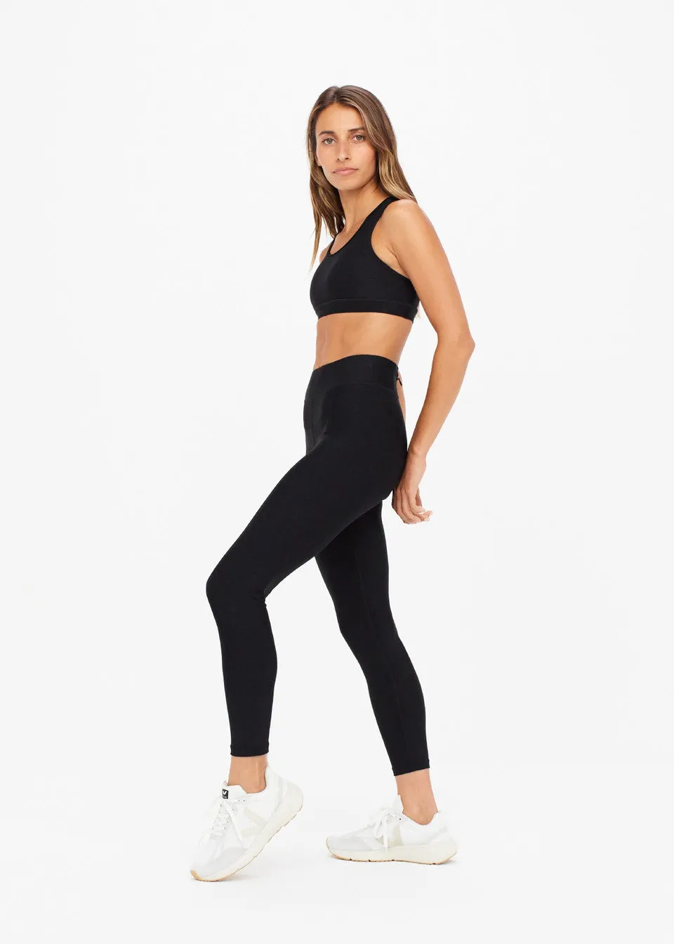 Matte Tech 25In Midi Pant | Black