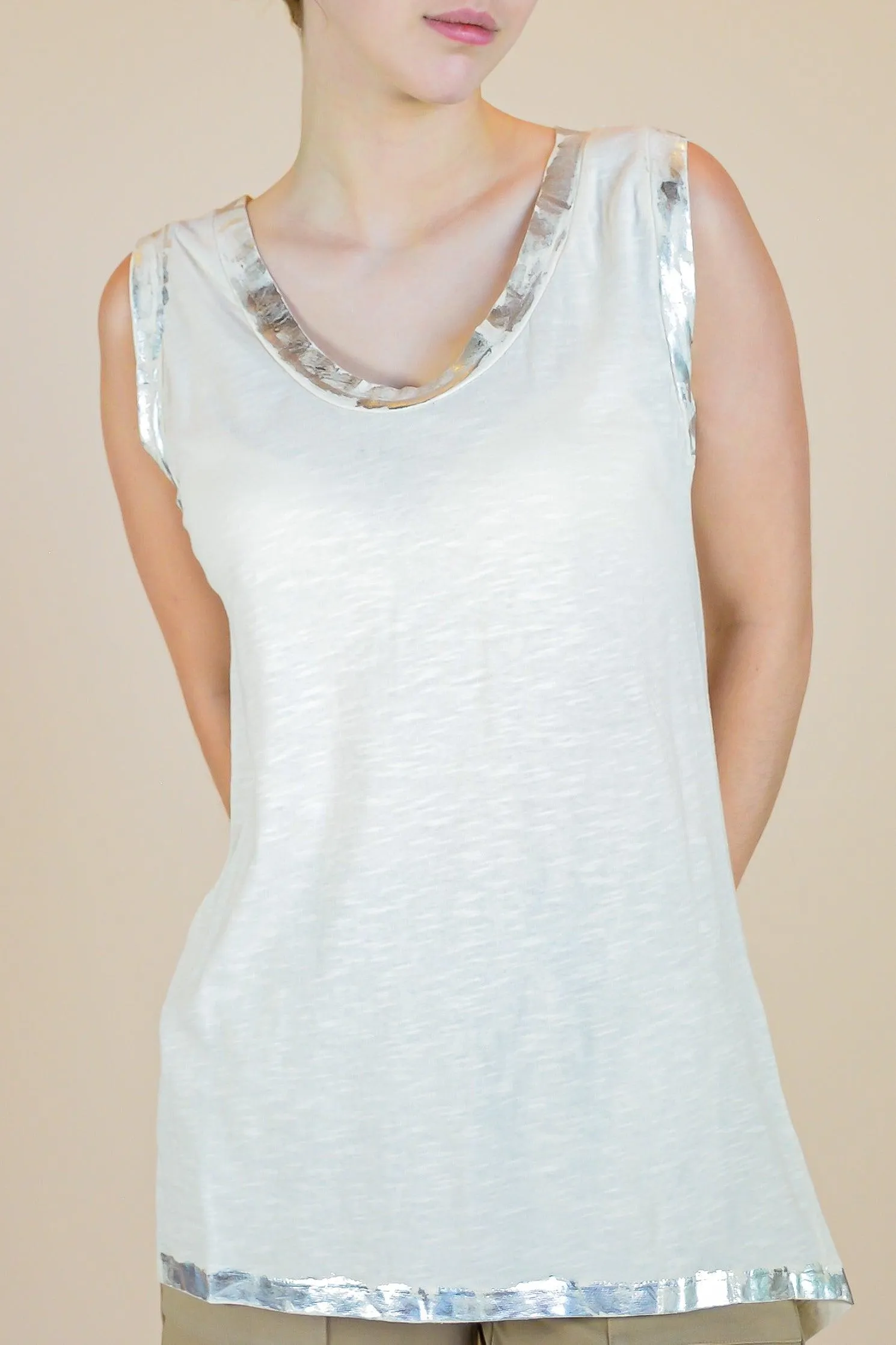 Metallic Tank
