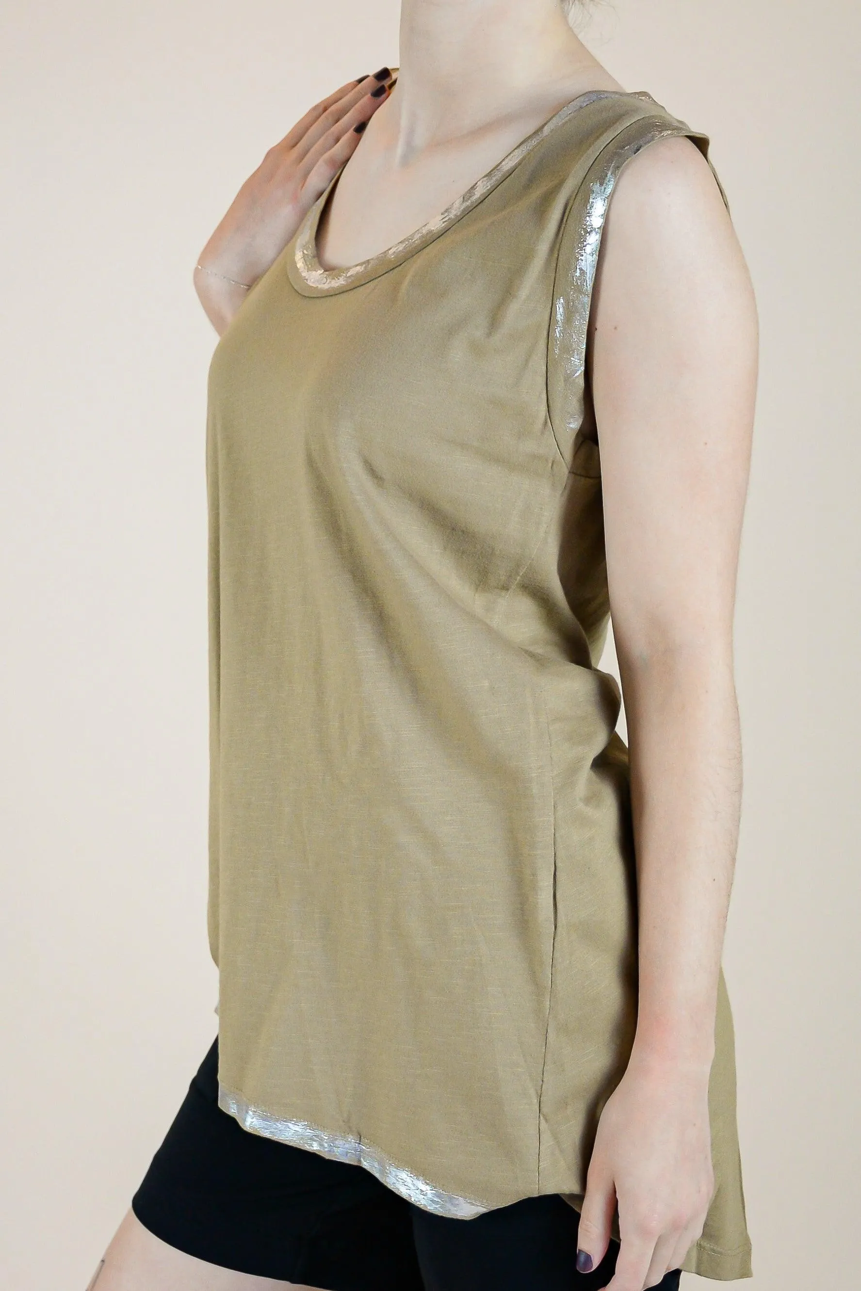 Metallic Tank