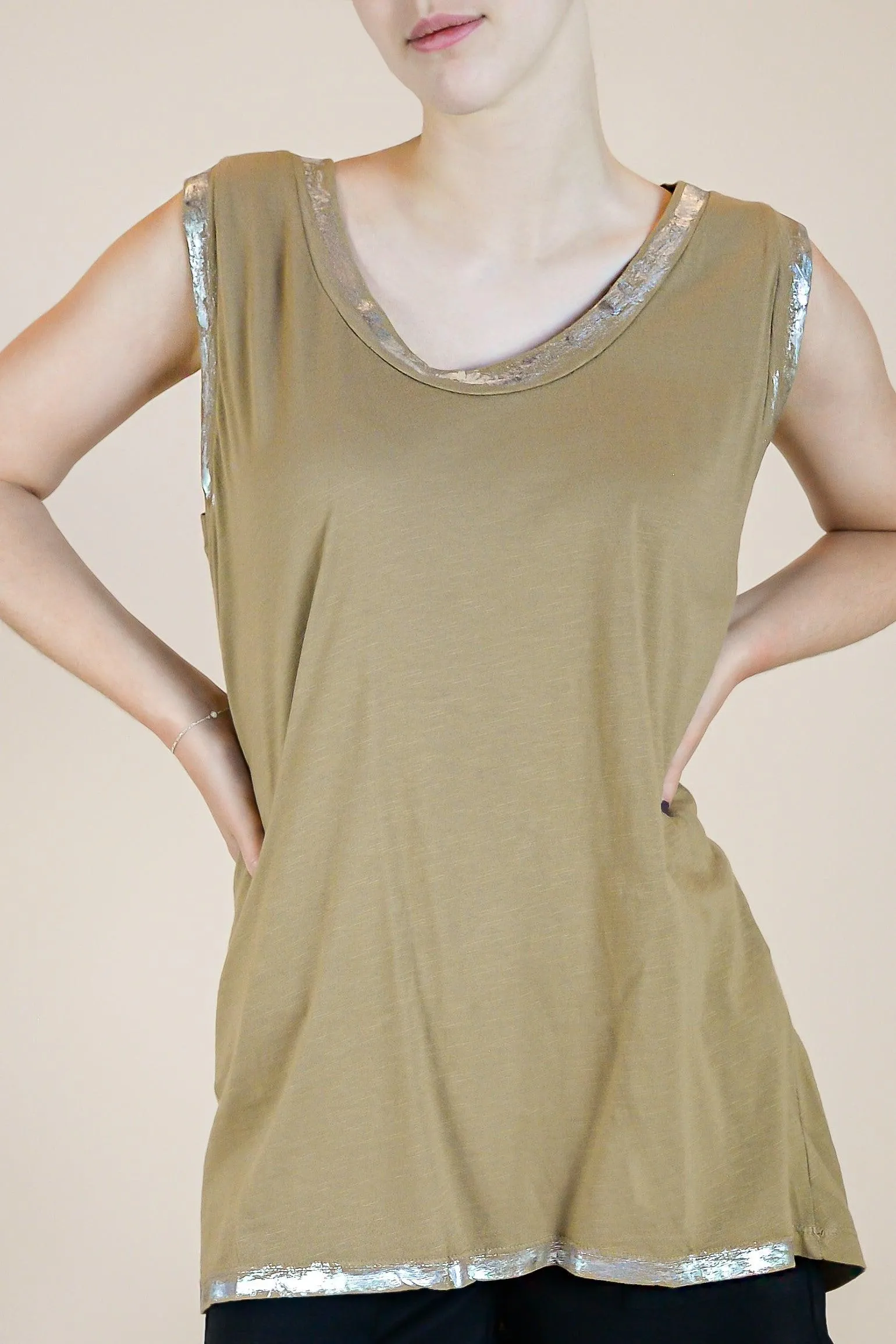 Metallic Tank