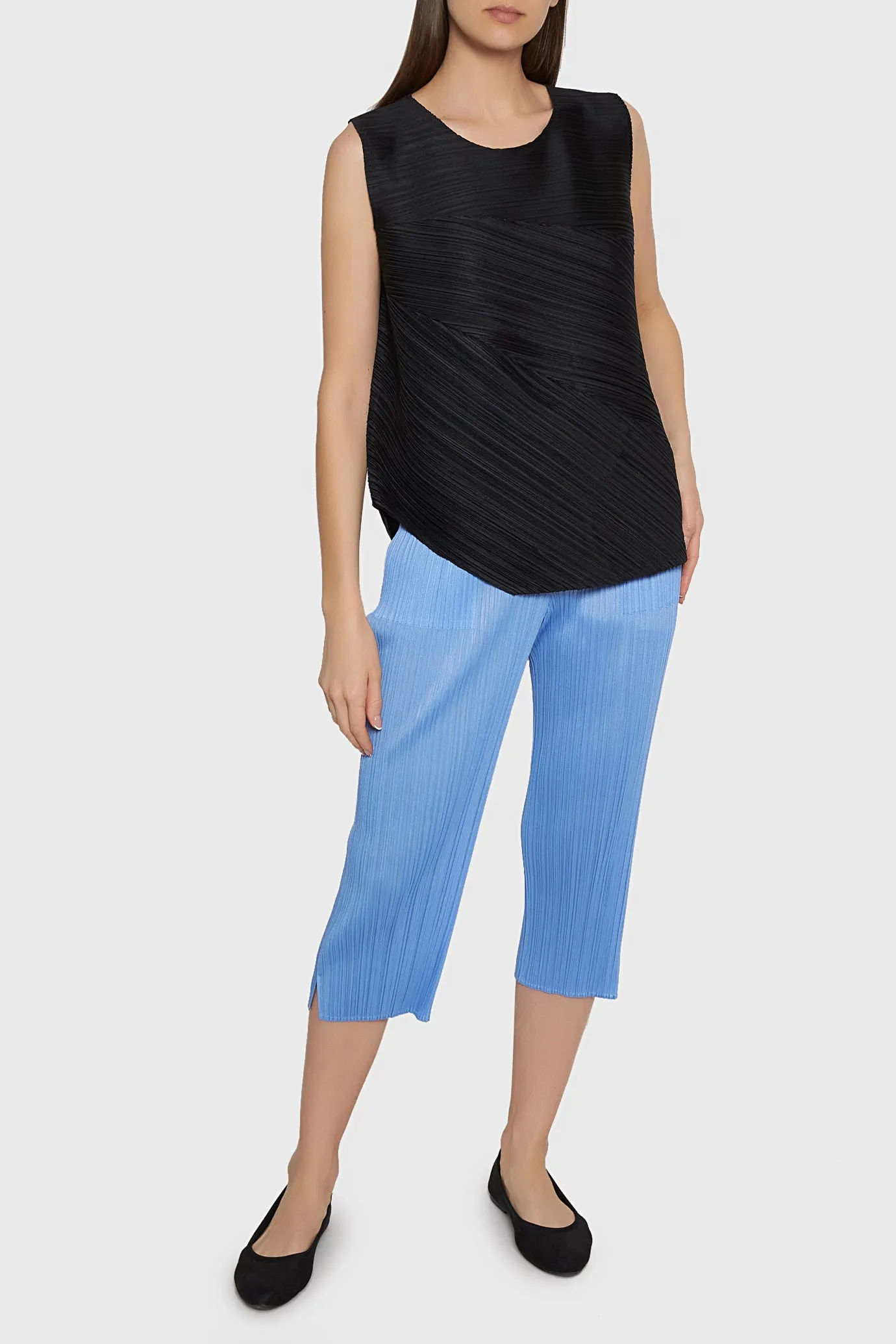Monthly Colors Crop Pants - May