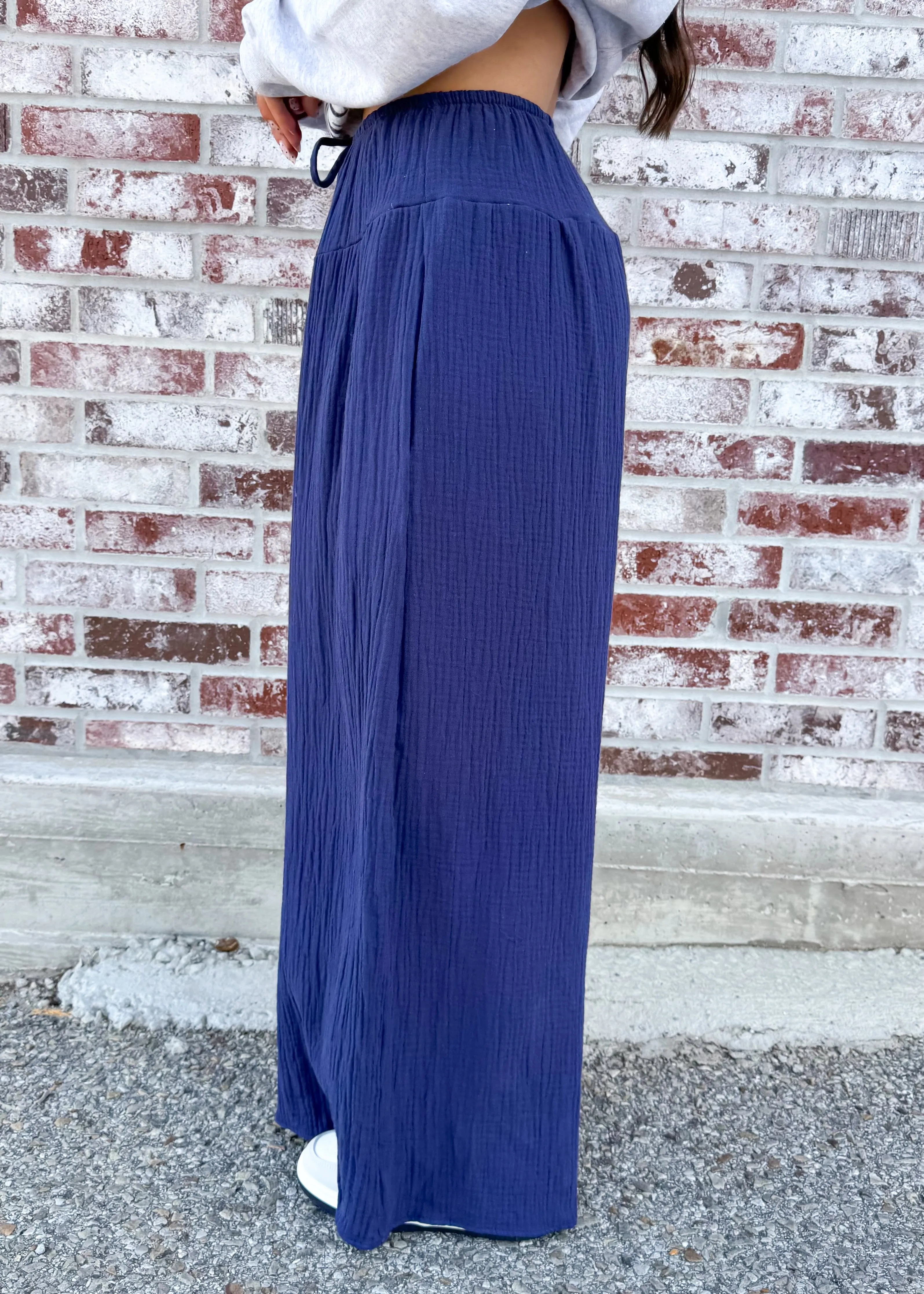 Off To Brunch Wide Leg Gauze Pant | Navy