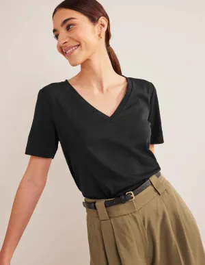 Perfect V-Neck T-Shirt-Black