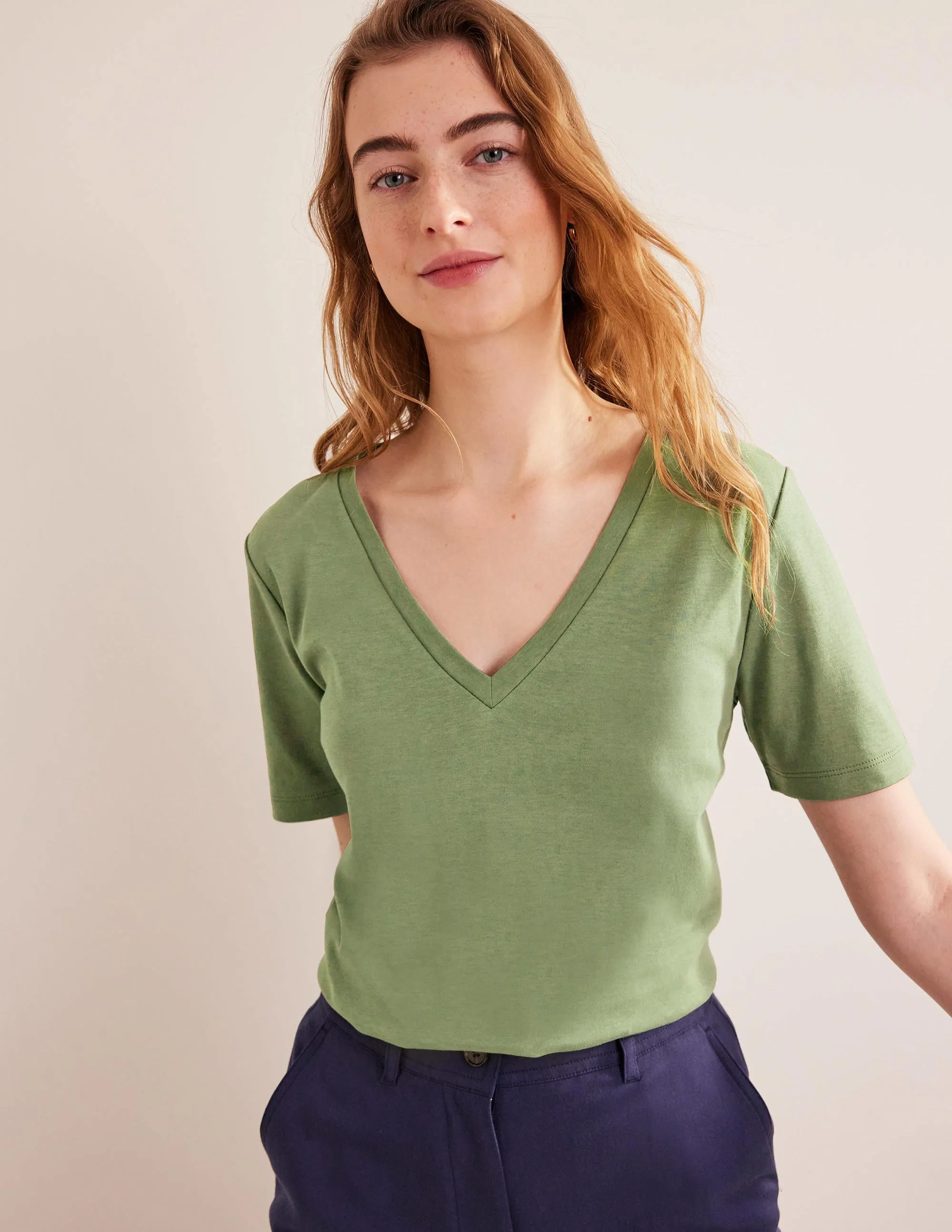 Perfect V-Neck T-Shirt-Spruce