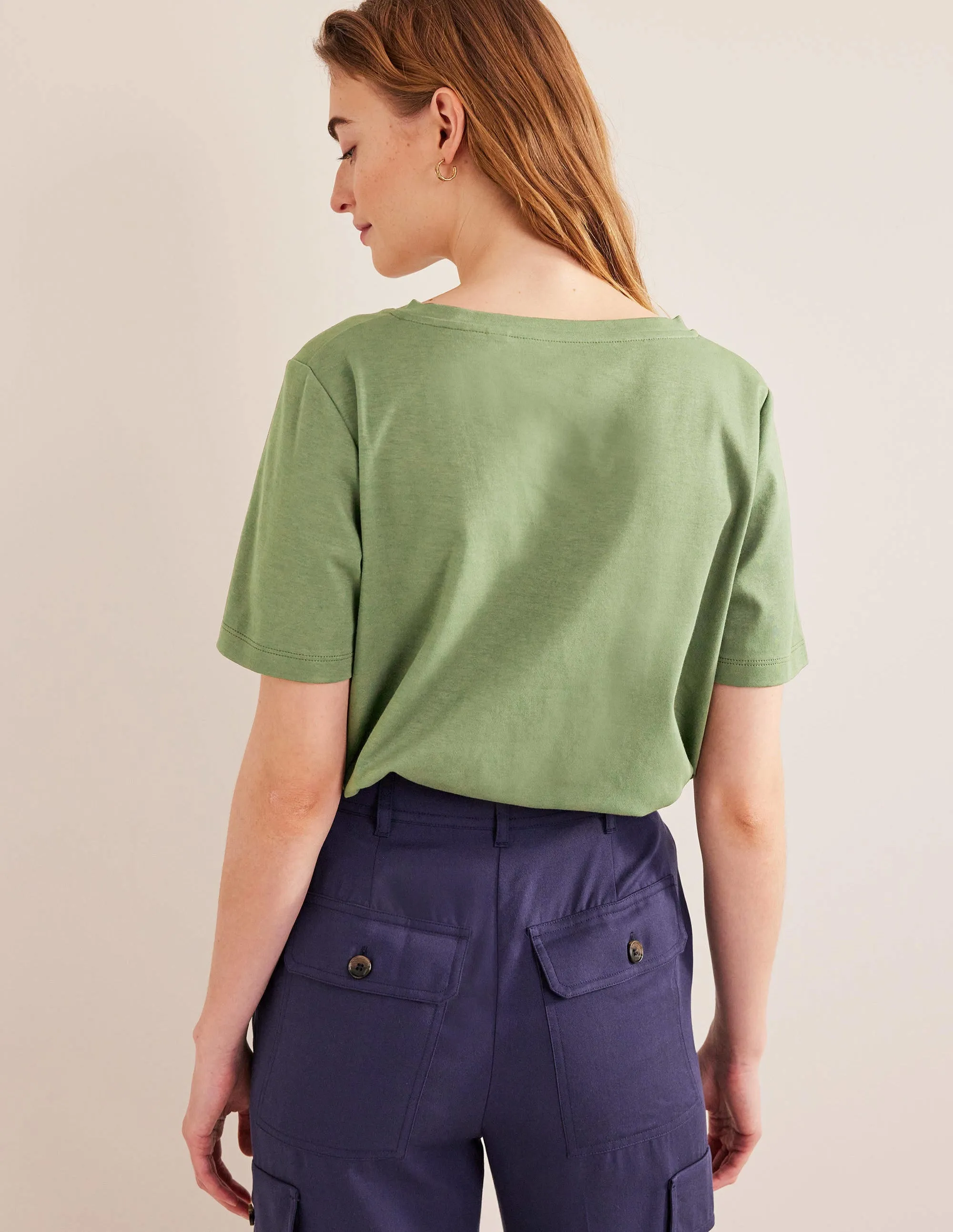 Perfect V-Neck T-Shirt-Spruce