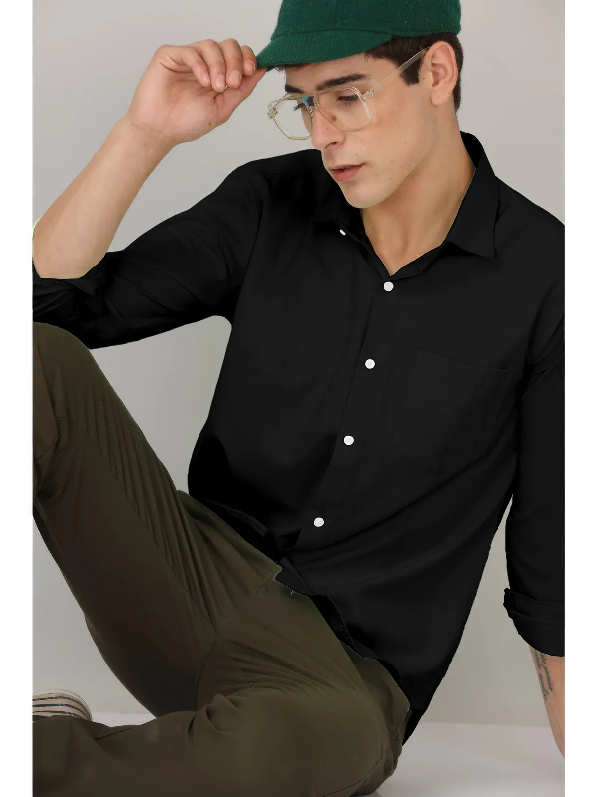 RAISIN BLACK SHIRT