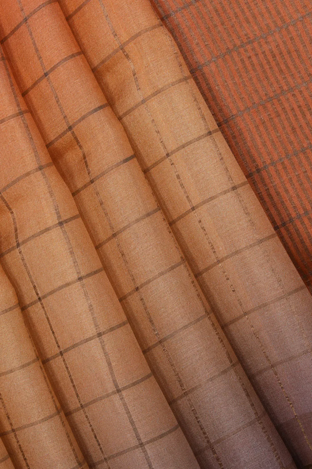 Simple Yet Elegant Orange Saree