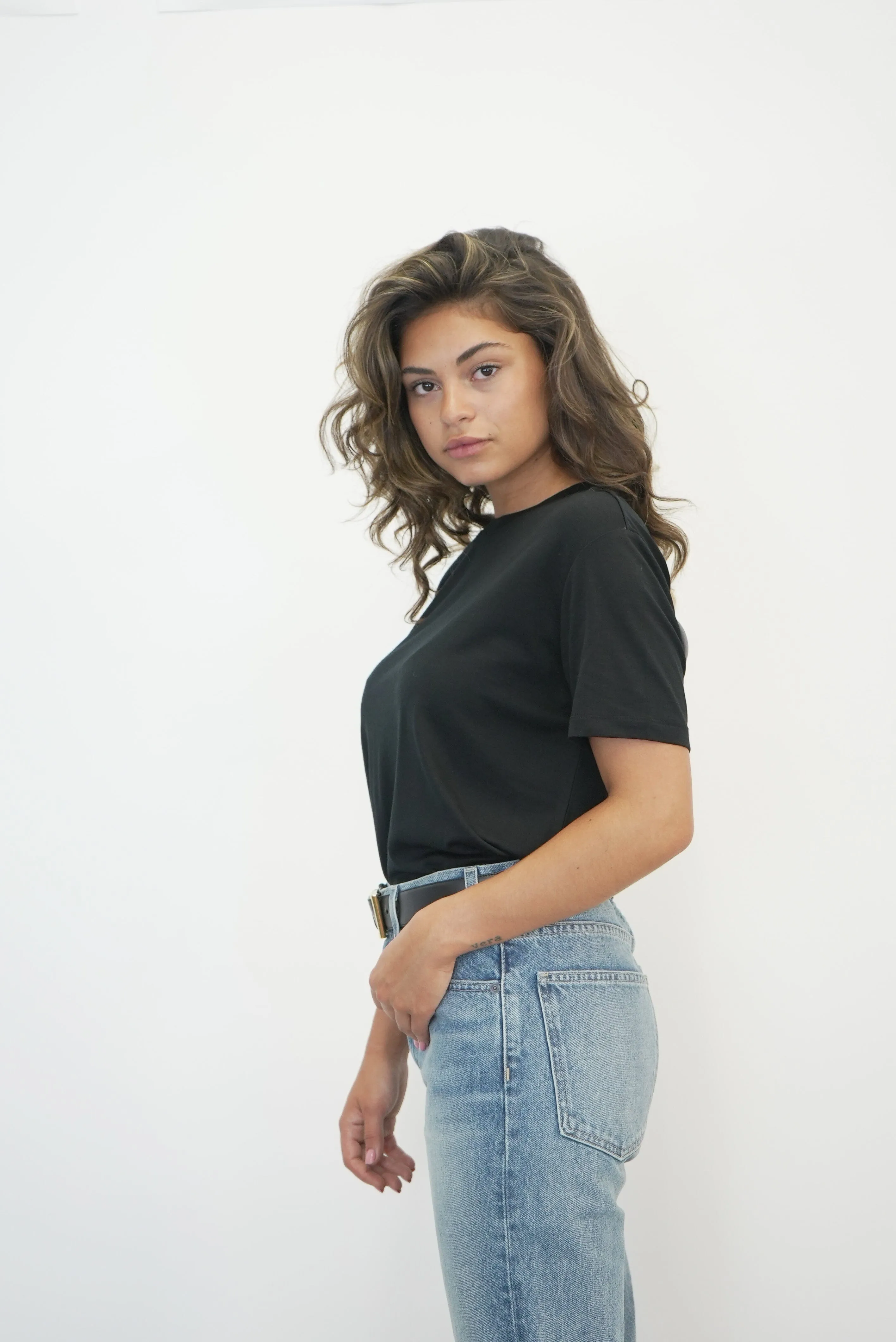 SOFT MERINO WOOL TSHIRT IN BLACK