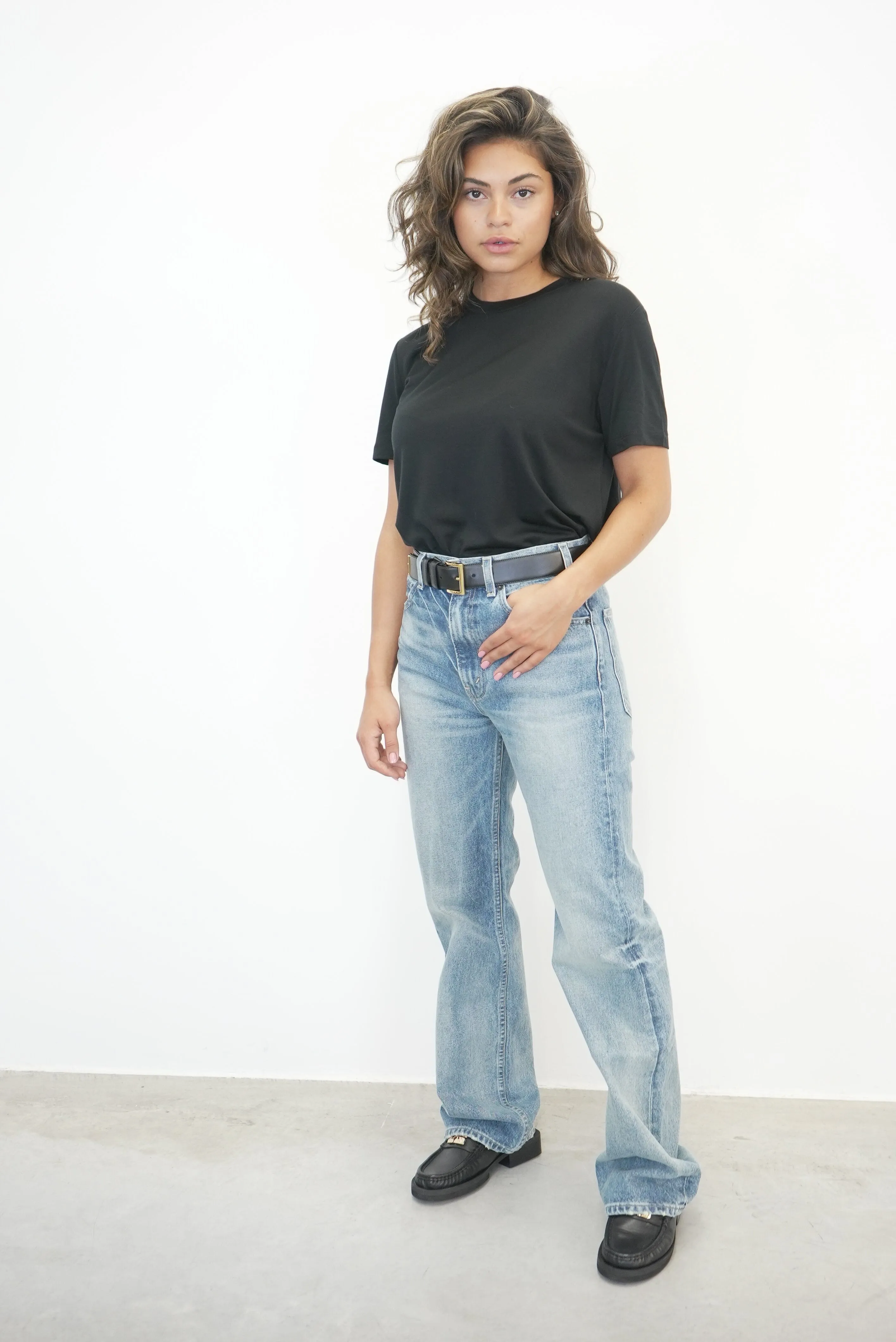 SOFT MERINO WOOL TSHIRT IN BLACK