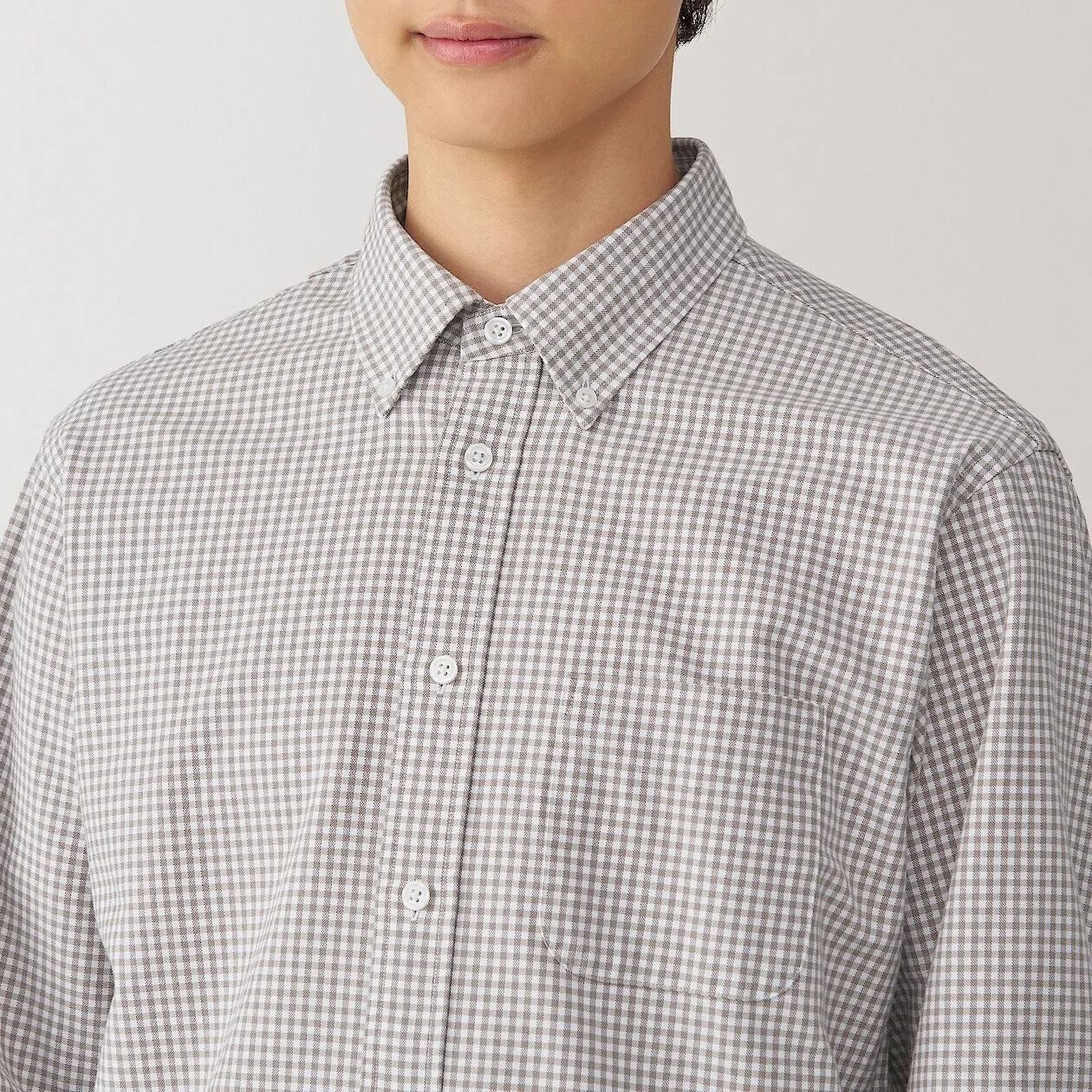 Washed Oxford Long Sleeve Button Down Shirt