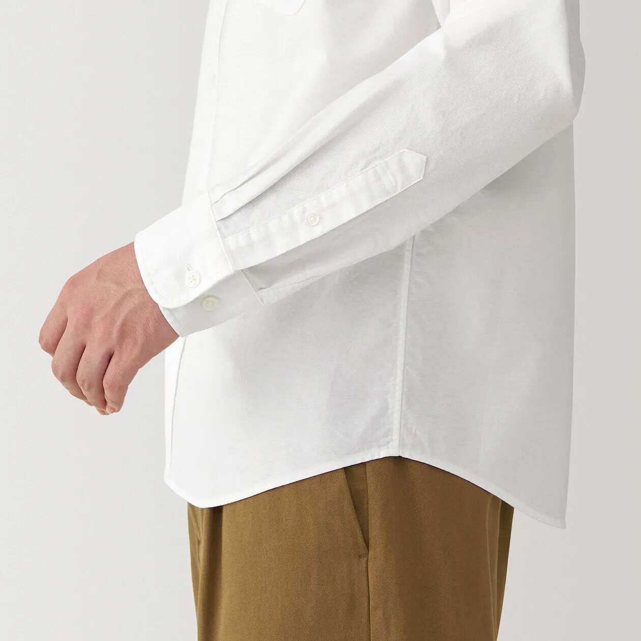 Washed Oxford Long Sleeve Button Down Shirt