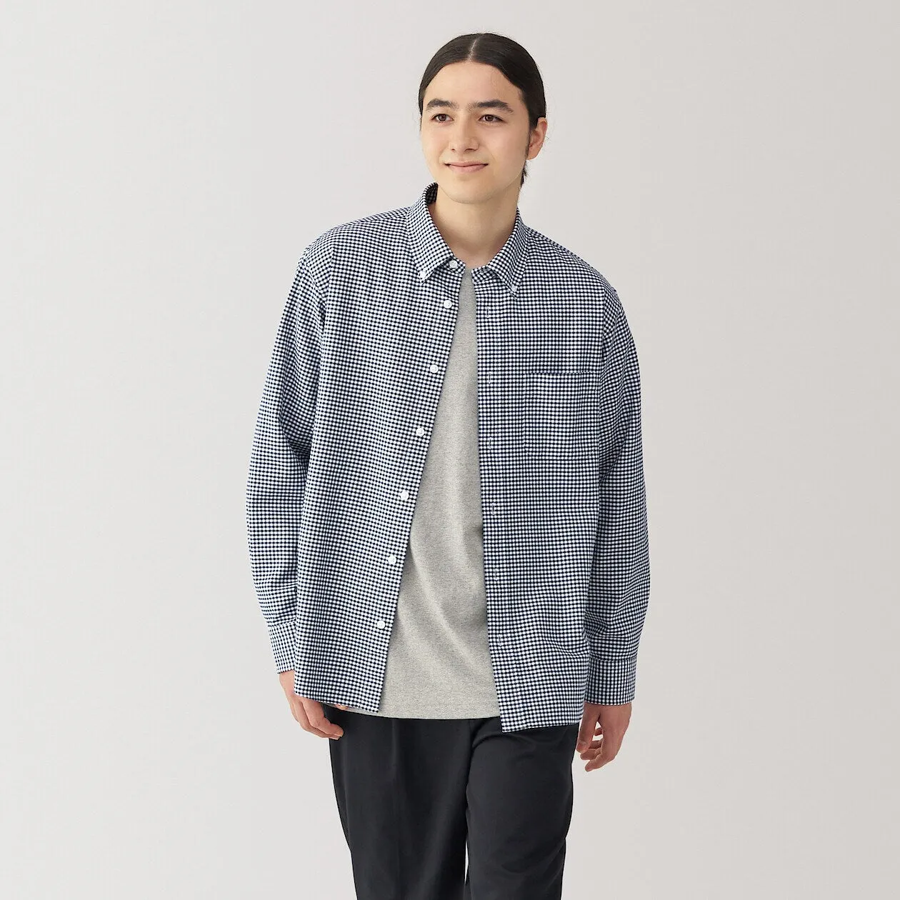 Washed Oxford Long Sleeve Button Down Shirt