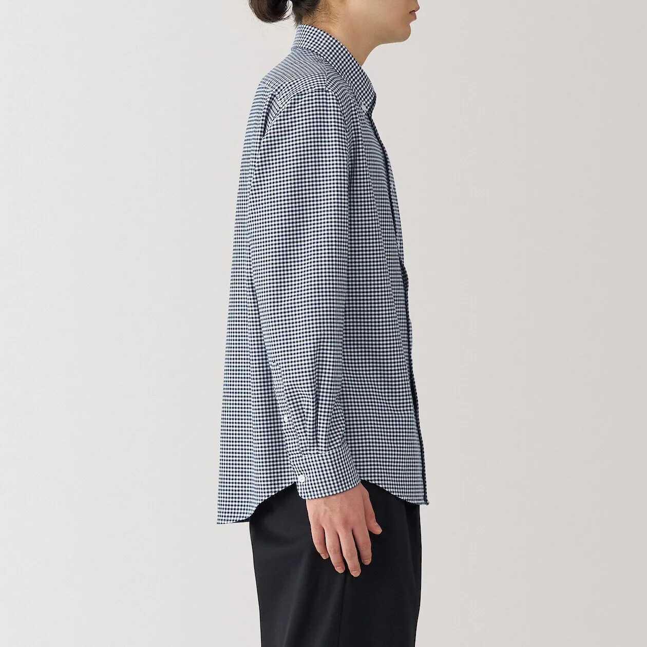 Washed Oxford Long Sleeve Button Down Shirt