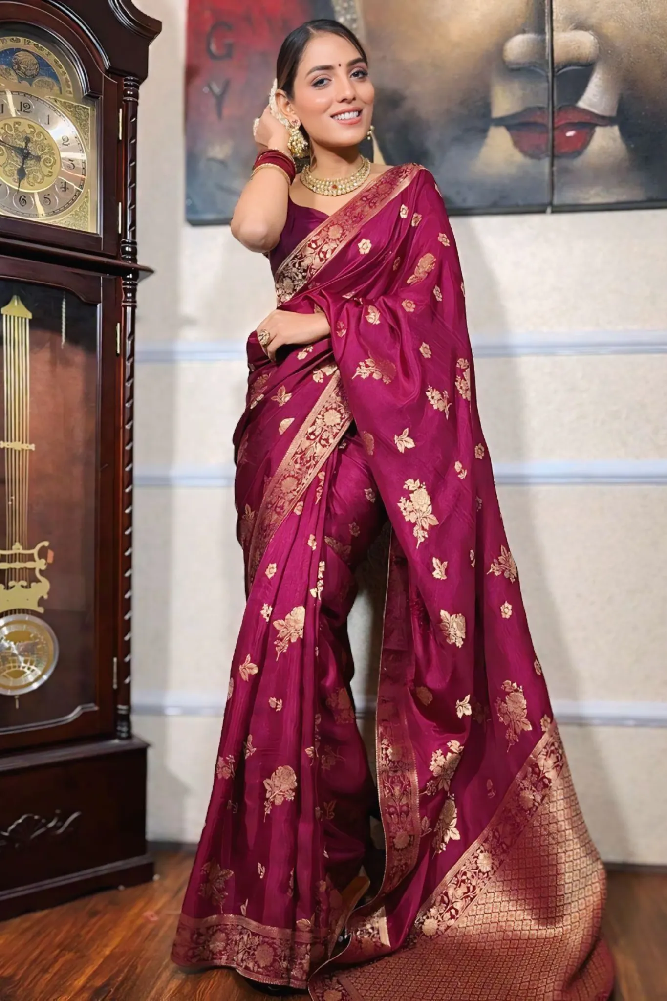WOMEN BEUTIFUL JACQUARD DESIGN SILK SAREE