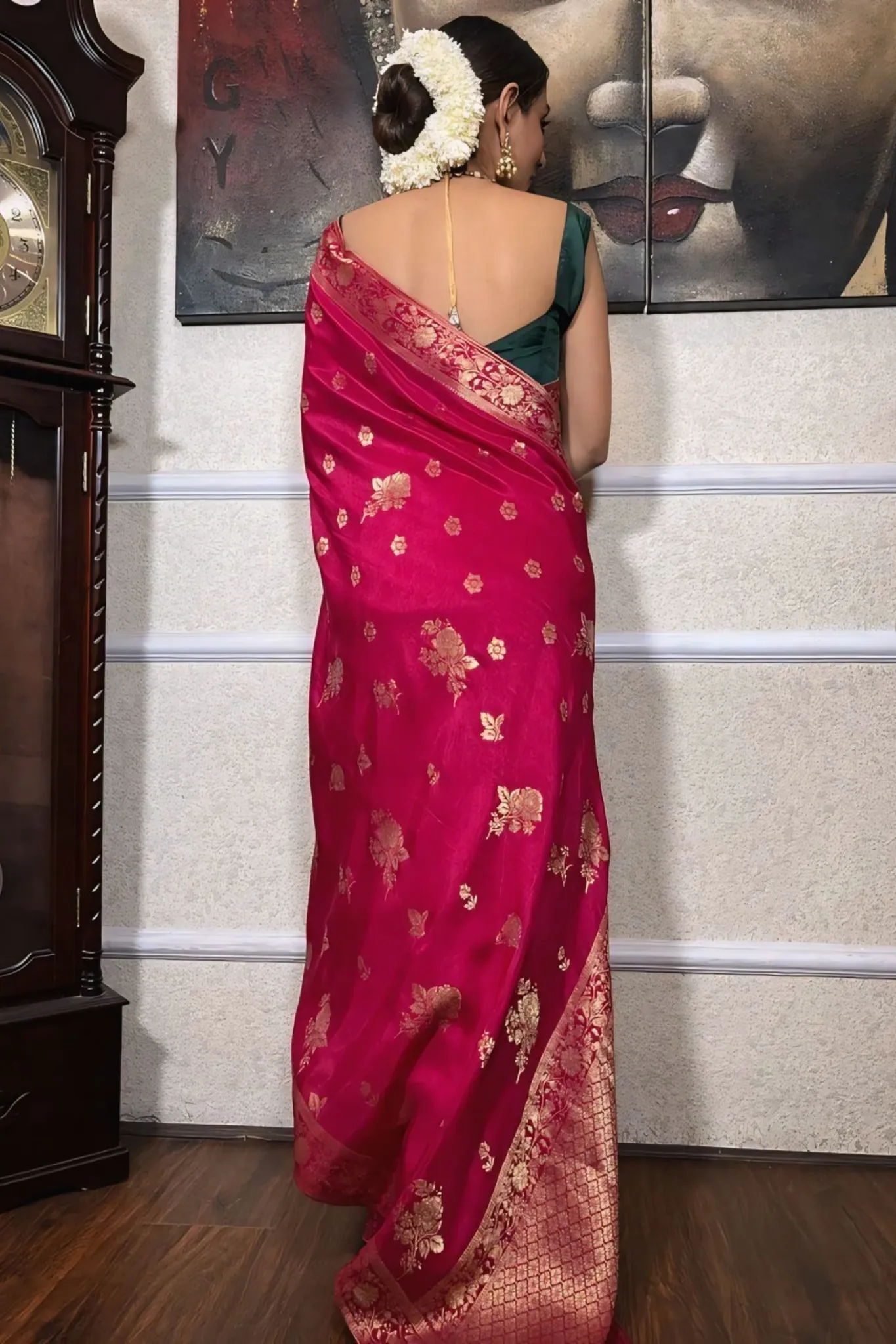 WOMEN BEUTIFUL JACQUARD DESIGN SILK SAREE